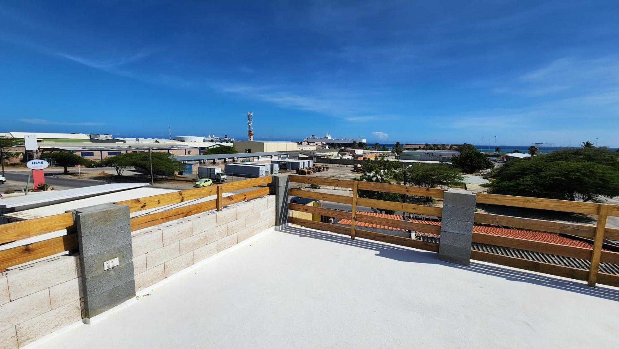 Ocean Breeze Apartments In Aruba Ораньестад Экстерьер фото